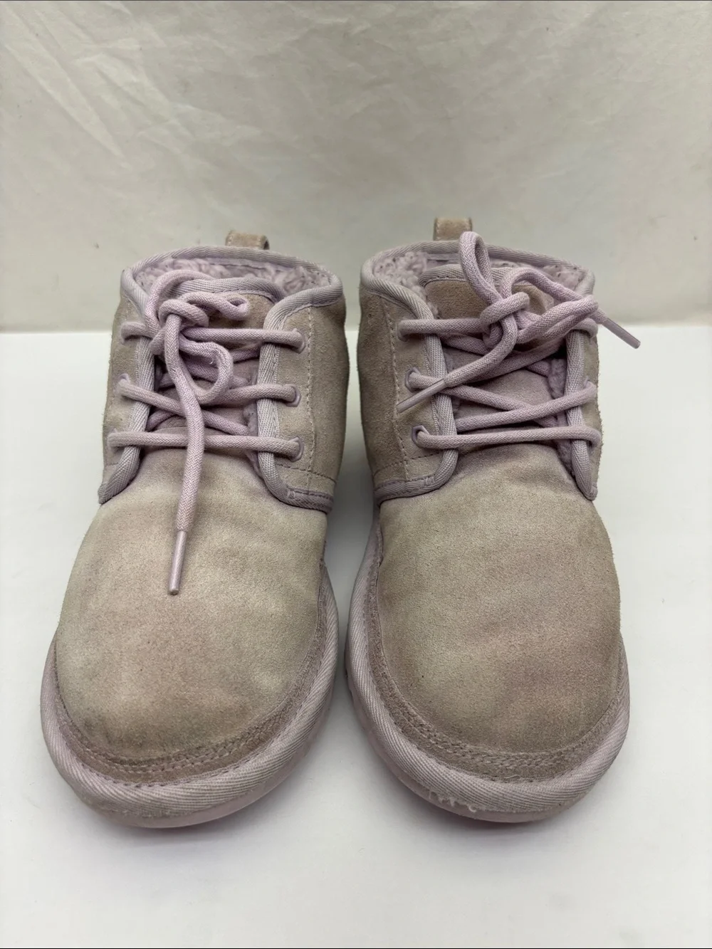 UGG Neumel lilac boots, SZ 6, box 1G
